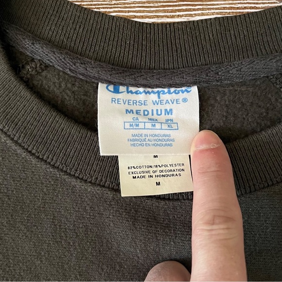 Champion Reverse Weave Short Sleeve Sweatshirt Vintage 90’s - Picture 5 of 12